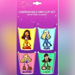 Bratz Airbrush Sparkle unbreakable 4-Pack Mini Cup Set, 1.5 Ounce